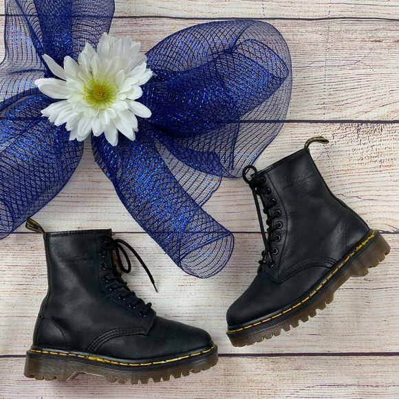 Dr. Martens Shoes - Dr Martens 1460 Black Boots UK 3 US 5 England Made